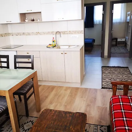 Apartment Apartments&camping Zip Kremna