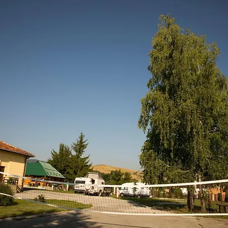 Διαμέρισμα Apartments&camping Zip *