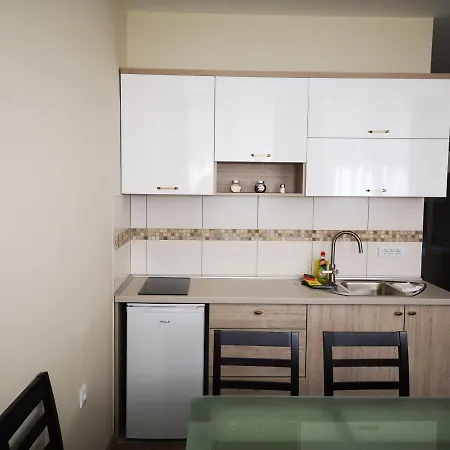 Apartments&camping Zip Kremna