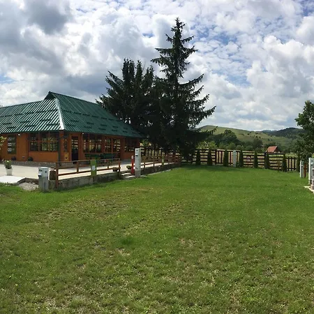 Apartments&camping Zip * Kremna